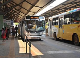 Empréstimo milionário para compra de ônibus é aprovado em sessão conturbada na Câmara de Rio Branco