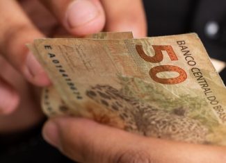 Governo do Acre pagará em junho terceira parcela do reajuste salarial dos servidores