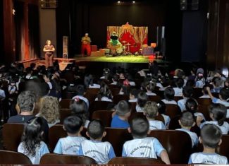 Festival OBA leva teatro gratuito e acessível a Rio Branco com programação até quarta-feira