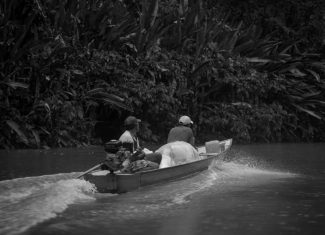 Fotógrafo cruzeirense lança livro que destaca o Vale do Juruá como território de cultura, memória e resistência