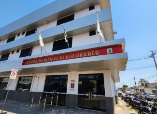 Câmara de Rio Branco trava votação em meio a impasse sobre afastamento de superintendente da RBTrans