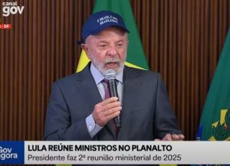 Lula defende soberania e dispara críticas a EUA, Israel e Bolsonaro em encontro com ministros