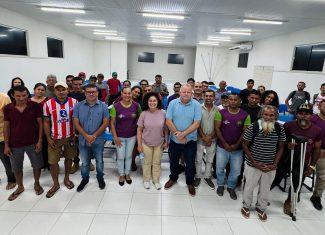 ABDI articula industrialização do açaí de Feijó para fortalecer cooperativas e gerar renda no Acre