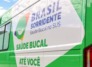 Acre recebe cinco unidades odontológicas móveis do governo Lula para atender áreas de difícil acesso