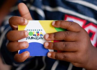 Trabalho infantil cai mais entre beneficiários do Bolsa Família, aponta IBGE