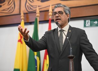 Deputado Edvaldo Magalhães acusa governo do Acre de usar exonerações como ‘vingança’ para punir ex-aliados