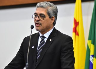 Projeto que propõe cota mínima para pessoas com deficiência em cargos comissionados é aprovado na Comissão da Aleac