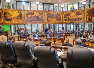 Aleac aprova contas de Gladson referentes a 2021 e 2022 sem consenso e encerra sessão com críticas à rapidez da votação