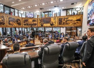 Aleac aprova orçamento de R$ 13,8 bilhões para 2026 após acordo com servidores e foco em áreas sociais