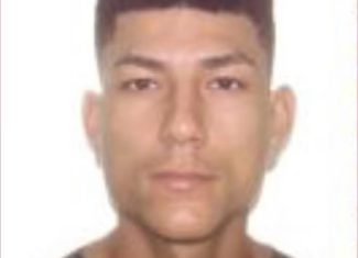 Suspeito de assassinar Moisés Alencastro é identificado pela polícia e está foragido no Acre