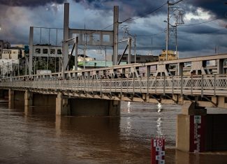 Rio Acre registra leve recuo no nível nesta segunda; cheia atinge mais de 12 mil pessoas em Rio Branco
