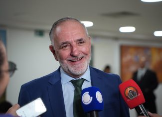 Luiz Tchê deixa Secretaria de Agricultura e retorna à Aleac com foco nas pautas do campo