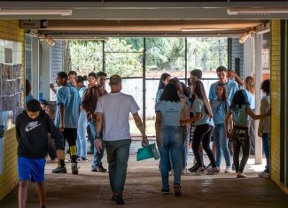 Pé-de-Meia reduz abandono escolar no Acre e alcança mais de 39 mil estudantes em dois anos, diz governo