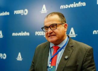 Ministro dos Transportes visita Acre para acompanhar obras na BR-364 e vistoriar ponte em Sena Madureira