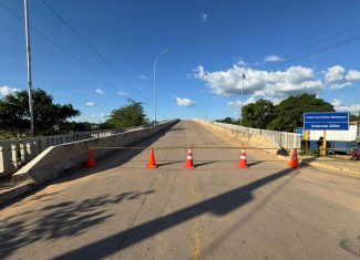 Inaugurada há pouco mais de dois anos, ponte de R$ 36 milhões é interditada em Sena Madureira no Acre